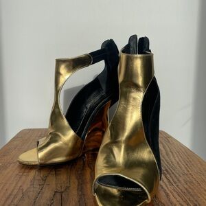 Sergio Rossi Gold and Black Heels
